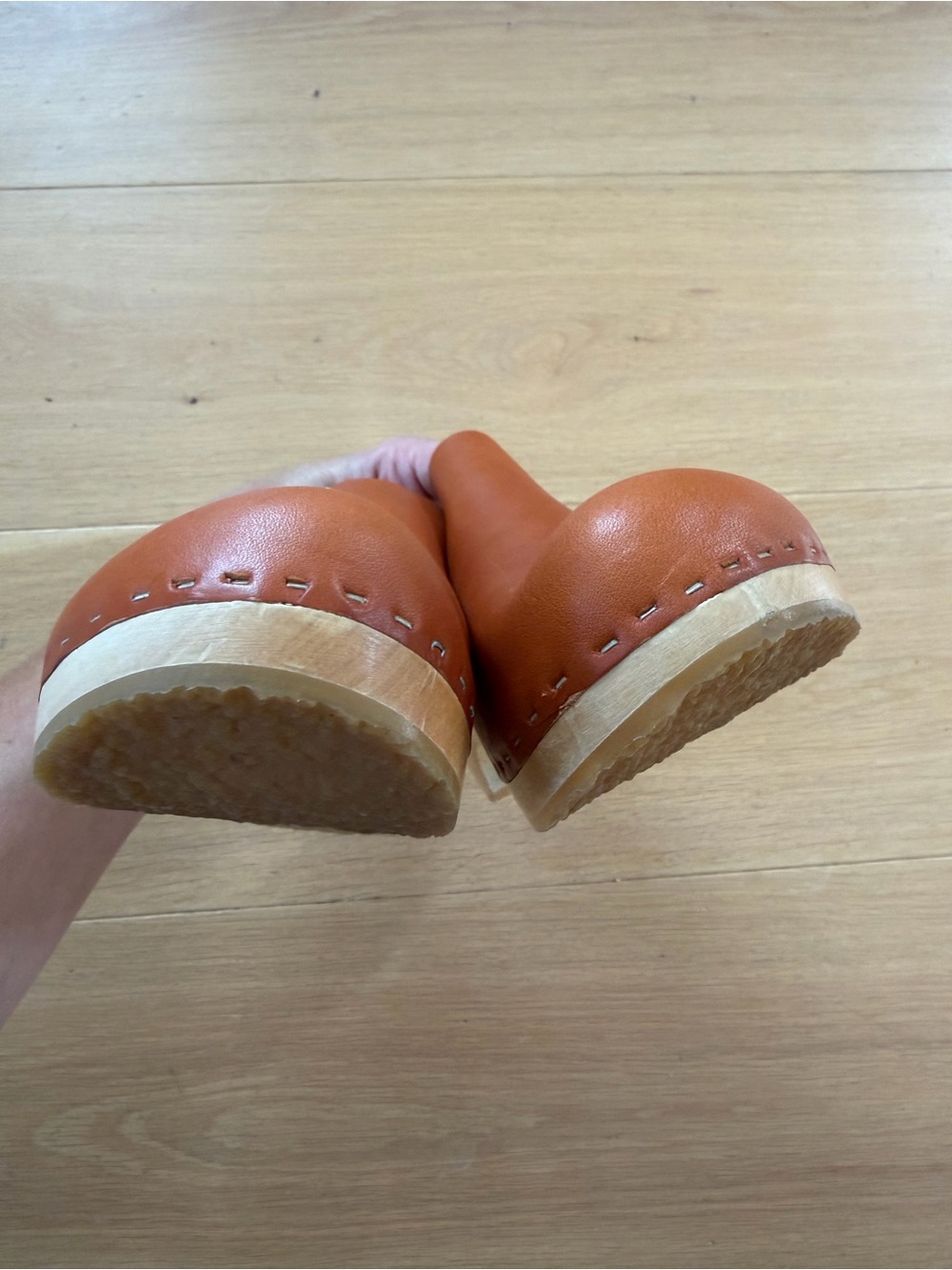 Bryr Worker Clogs in Whiskey - Picture 7 of 9